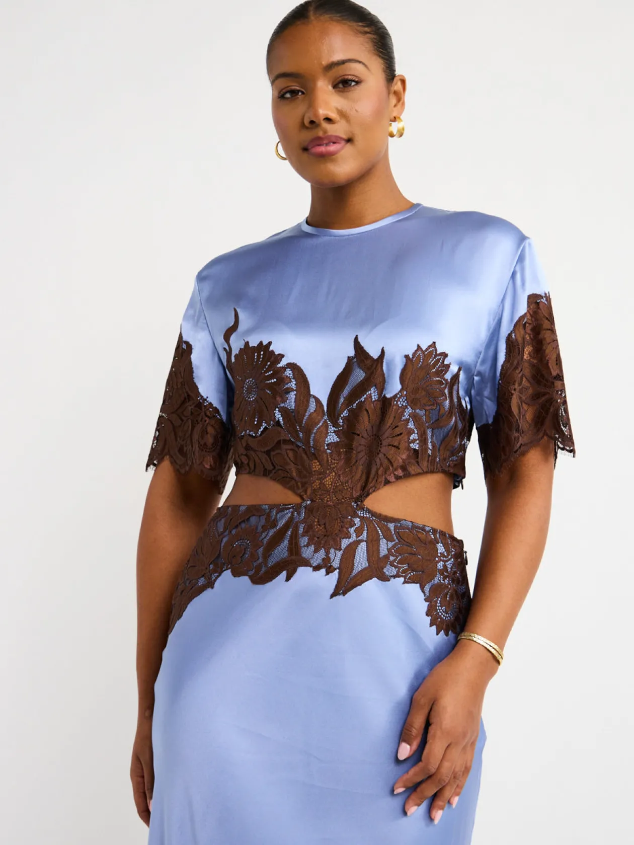 Clearance Danseurs Lace Cut Out Gown In Women Dresses