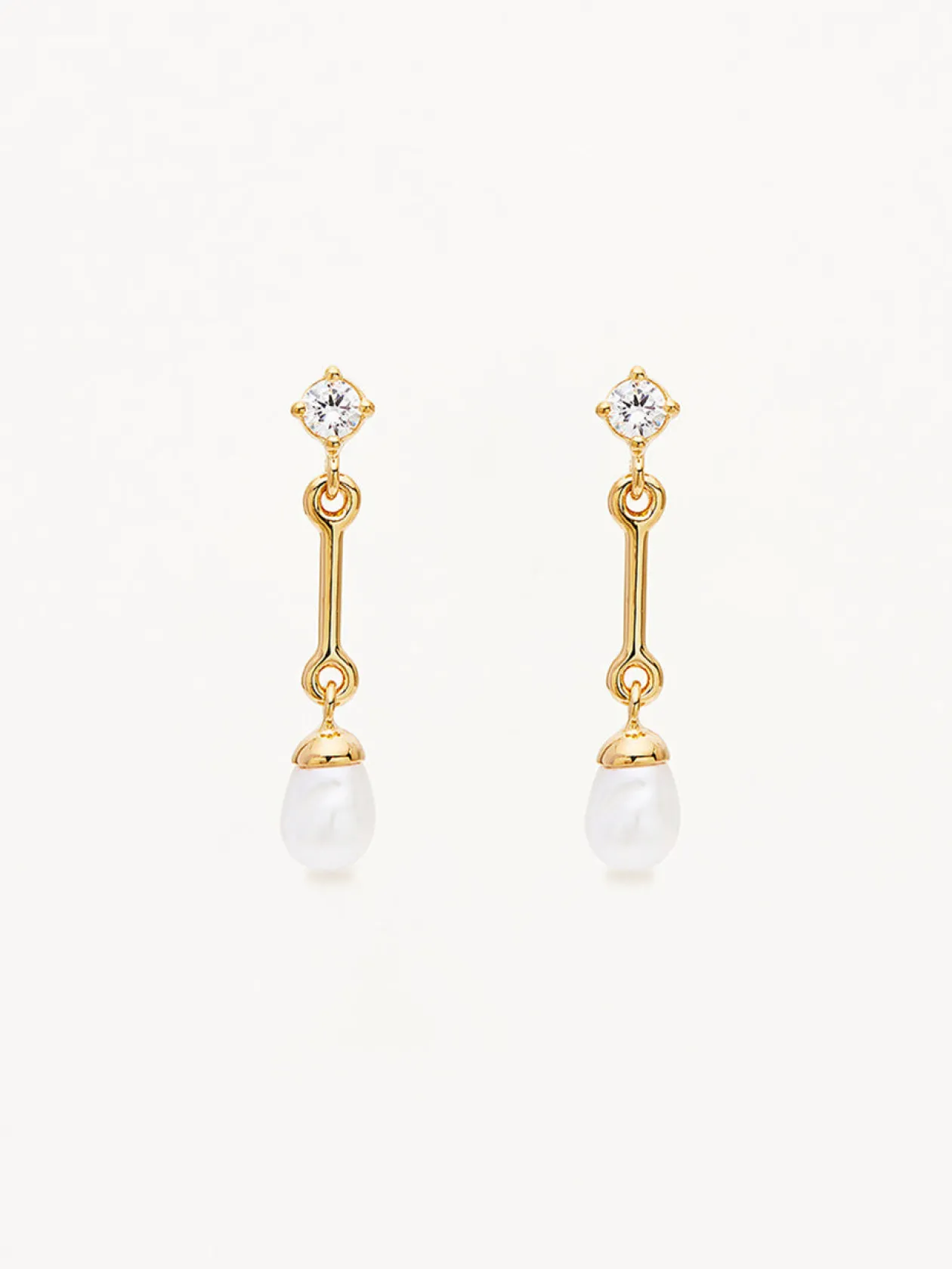 Store Embrace Stillness Pearl Drop Earrings In Women Jewellery
