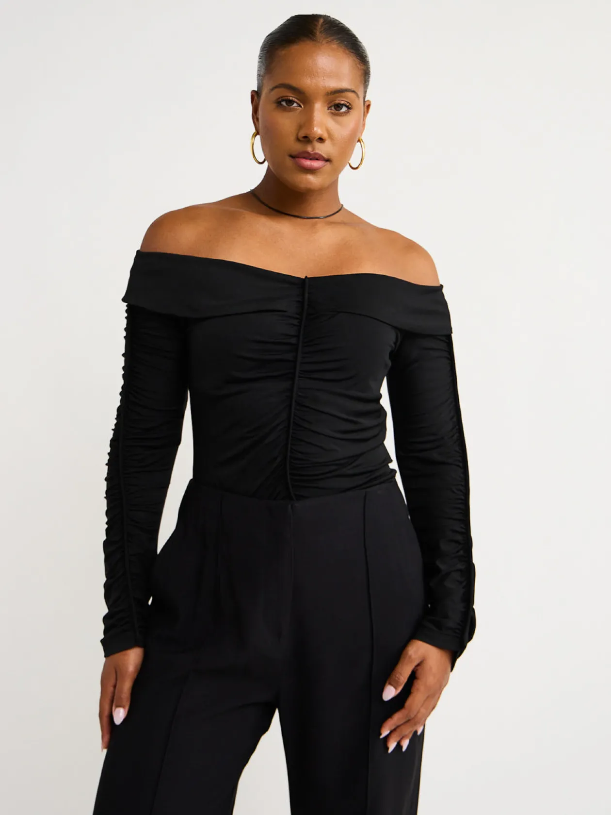 Cheap Off Shoulder Gather Top In Women Tops