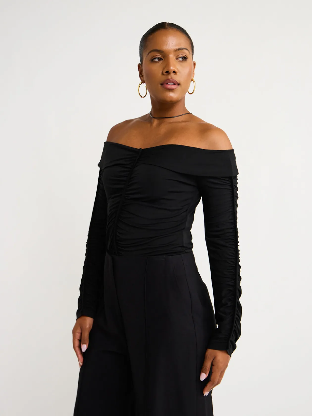 Cheap Off Shoulder Gather Top In Women Tops
