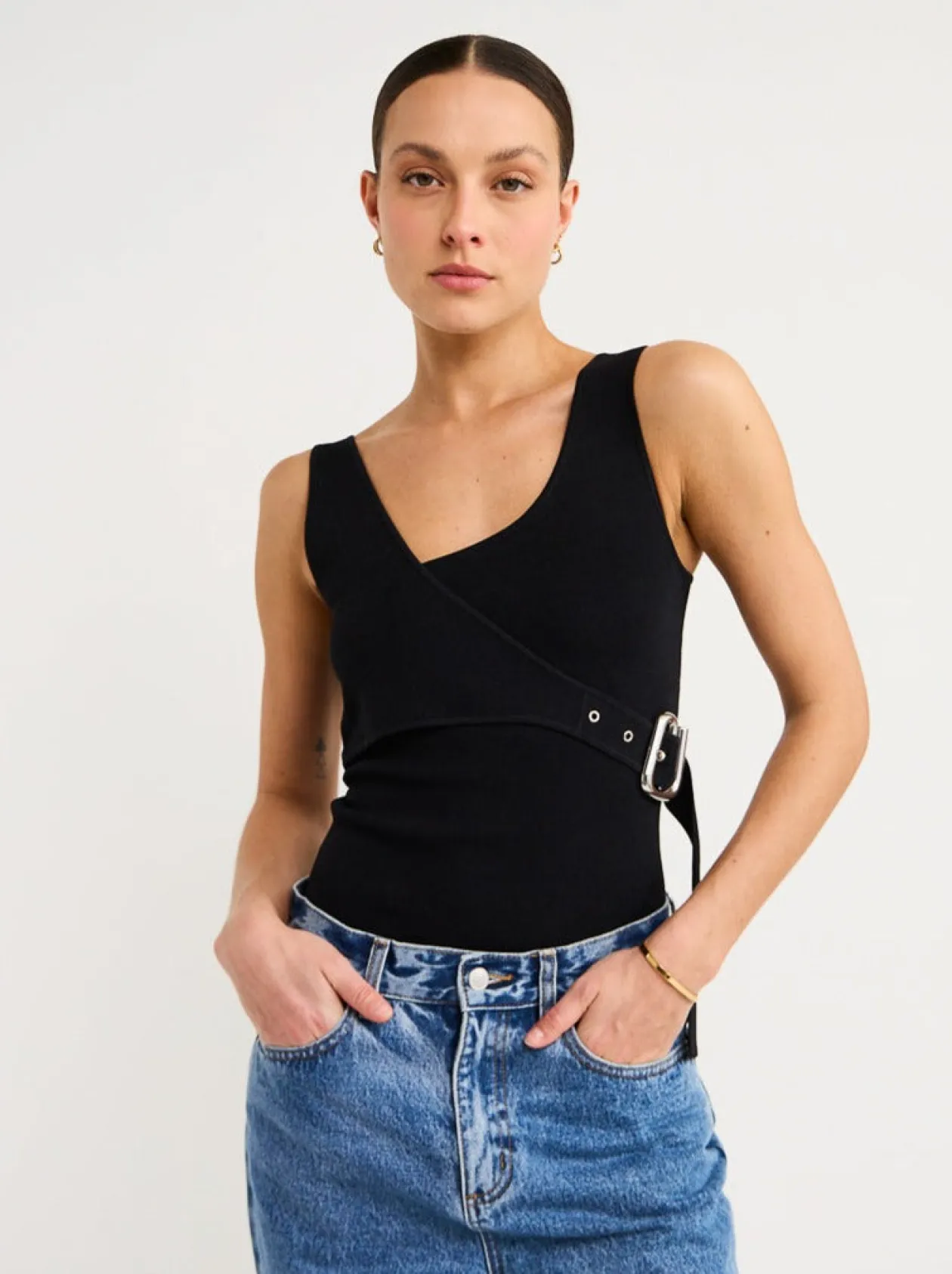 Cheap Modernist Belted Top In Women Tops